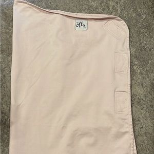 Ollie swaddle